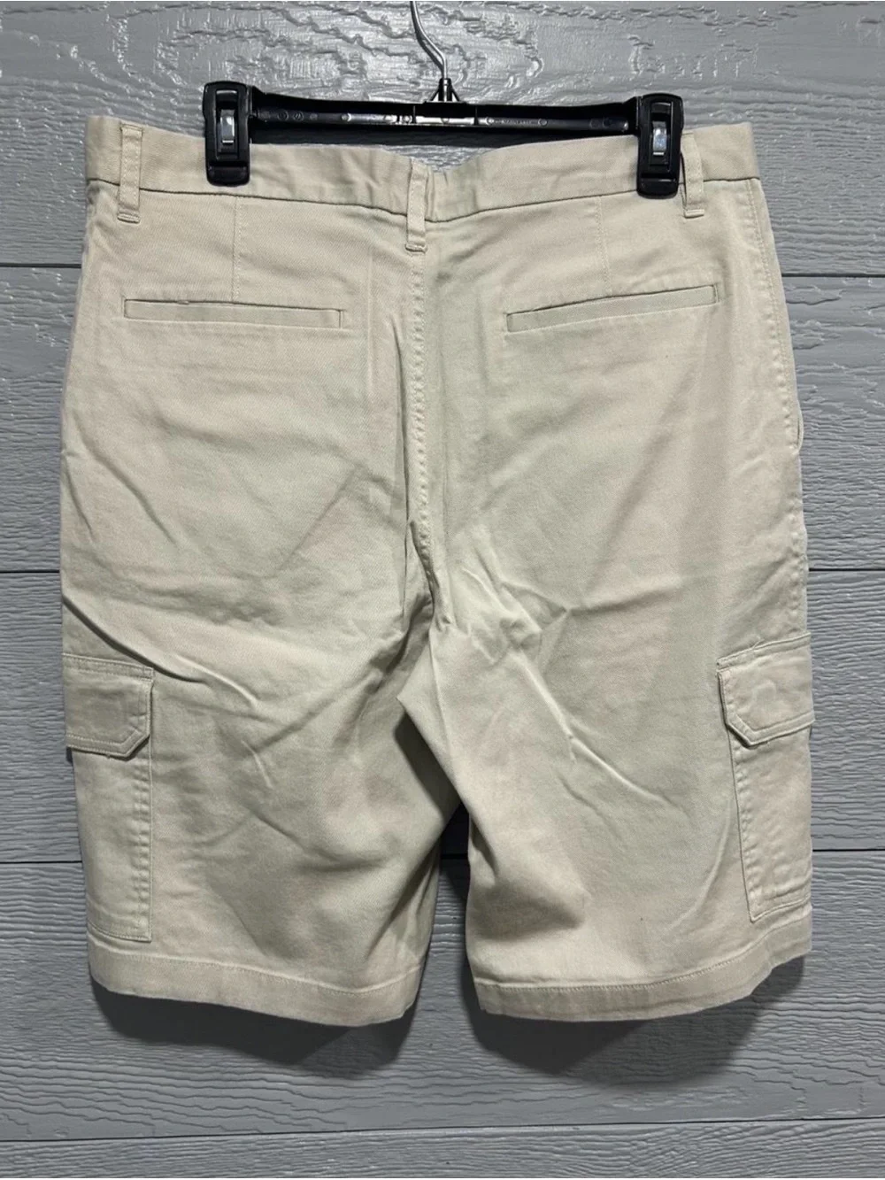 Haggar Cream Cargo Shorts - Classic Utility Cut